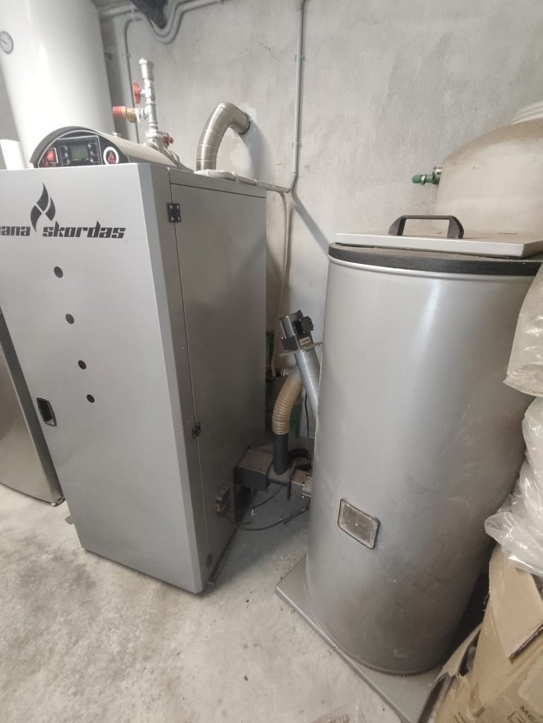 Λέβητας πέλλετ Diana-Skordas 40 kW σε ανακαινισμένη μονοκατοικία